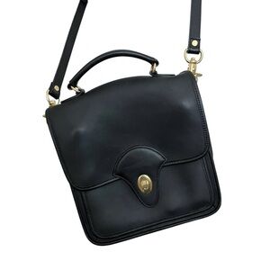 Vintage Kirkland Black Genuine Leather Crossbody Bag Turnlock Classic Purse